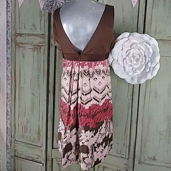BCBG Paris Sleeveless Summer Dress Pink Brown Size 4 - Picture 6 of 6